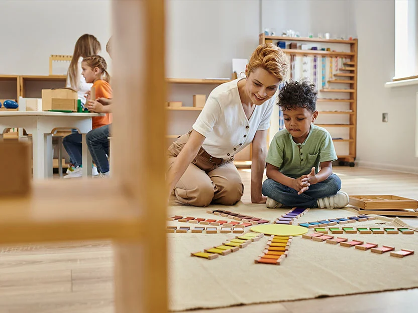 Montessori Eğitimi: Çocuk Gelişimine Yolculuk