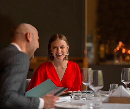 Mastercard ile yurt dışı restaurant harcamalarınızda<br> 10€ indirim!