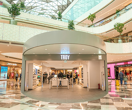 Troy'da peşin fiyatına 6 aya varan taksit fırsatı!